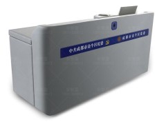 软包审问桌通常采用什么材质呢？