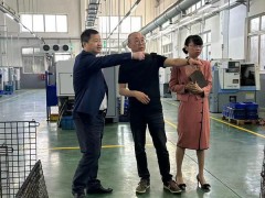 庄桥街道党工委书记邵波莅临宁波美亚特精密传动部件有限公司考察调研