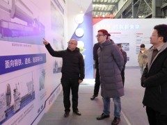天水市政府副秘书长汪晓春来公司调研