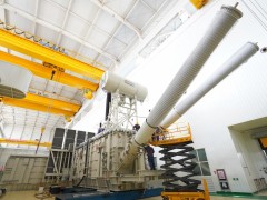 我国“风光火储一体化”特高压工程首台变压器产品在保变电气秦变公司一次试验合格