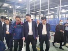 冠县县长张志刚对全县装备制造（轴承）与信息技术产业链开展“巡链”“诊链”活动