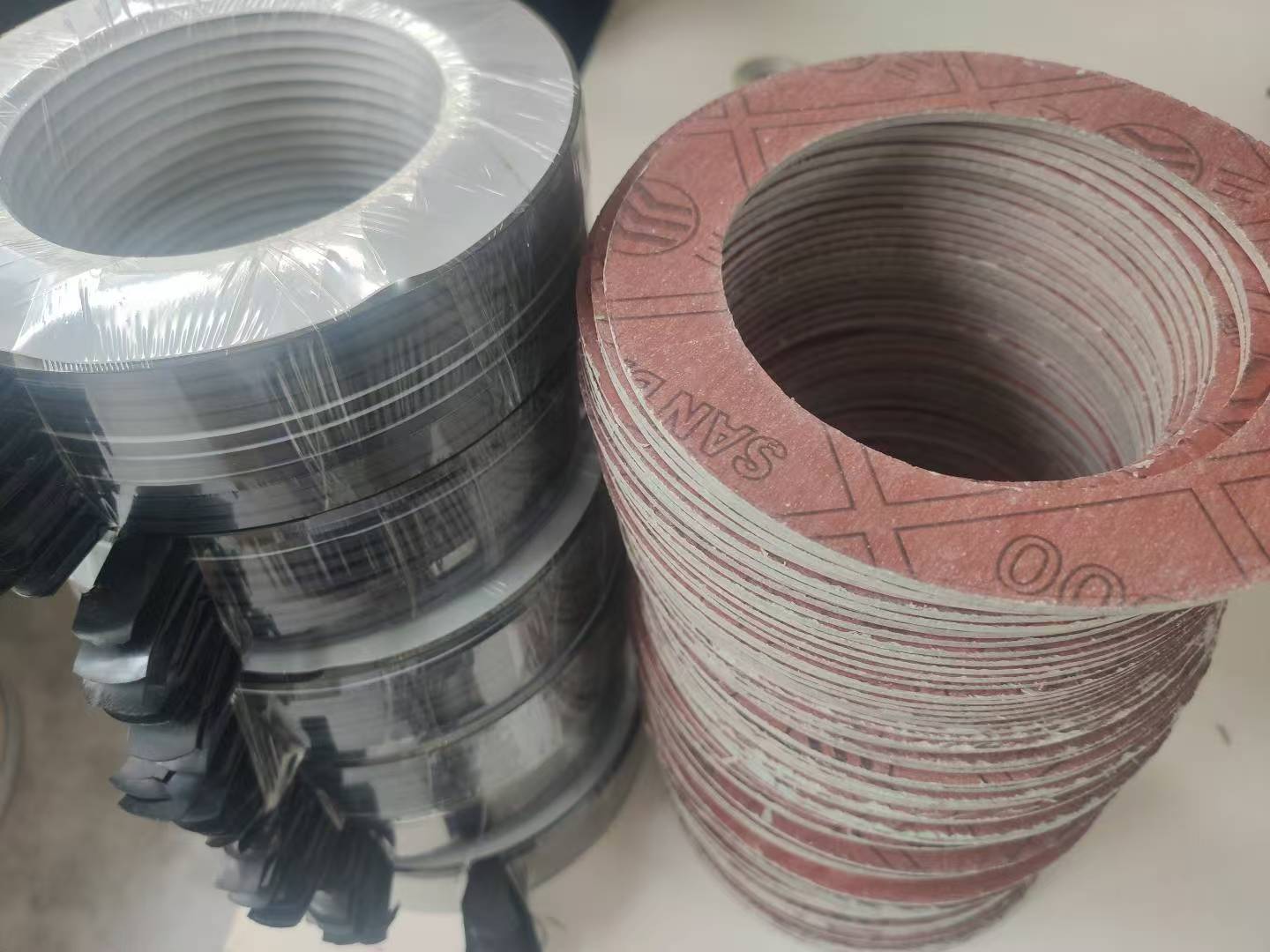 石化反应釜法兰密封450°C石棉法兰密封垫片当天发货