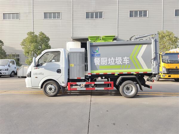 蓝牌油污清运车_新能源油污清运车厂家铸造辉煌